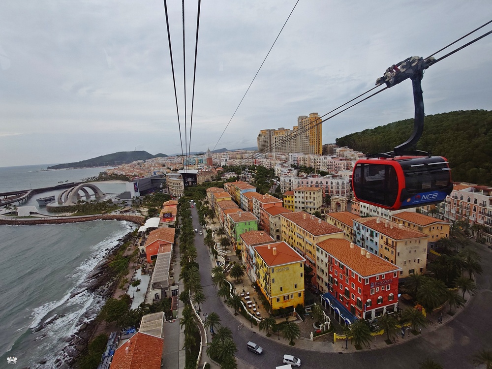 《越南富國島景點》香島跨海纜車|全世界最長空中纜車,直通太陽世界樂園 - 第13張圖