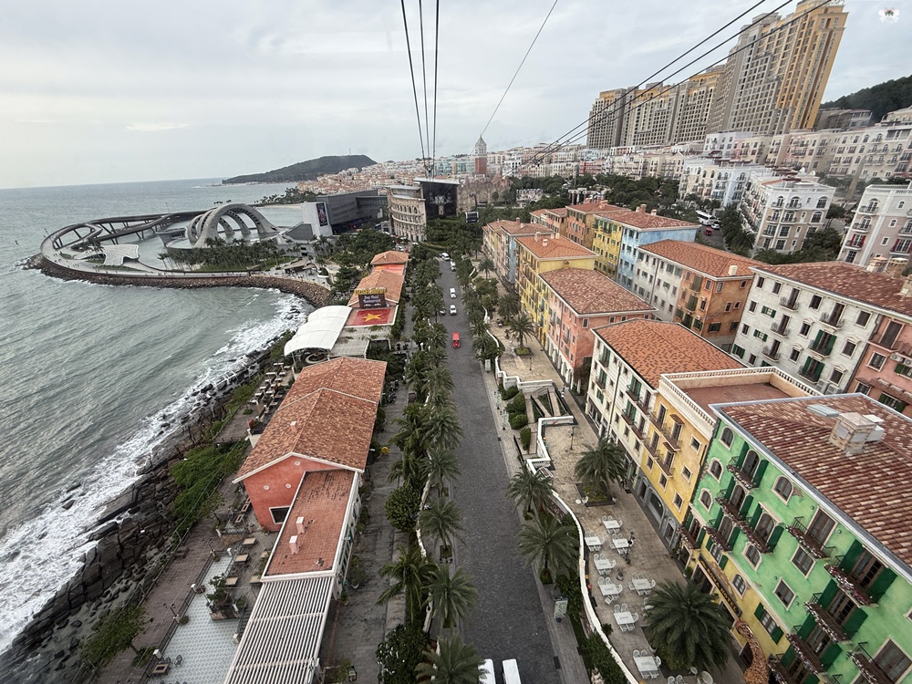 《越南富國島景點》香島跨海纜車|全世界最長空中纜車,直通太陽世界樂園 - 第14張圖