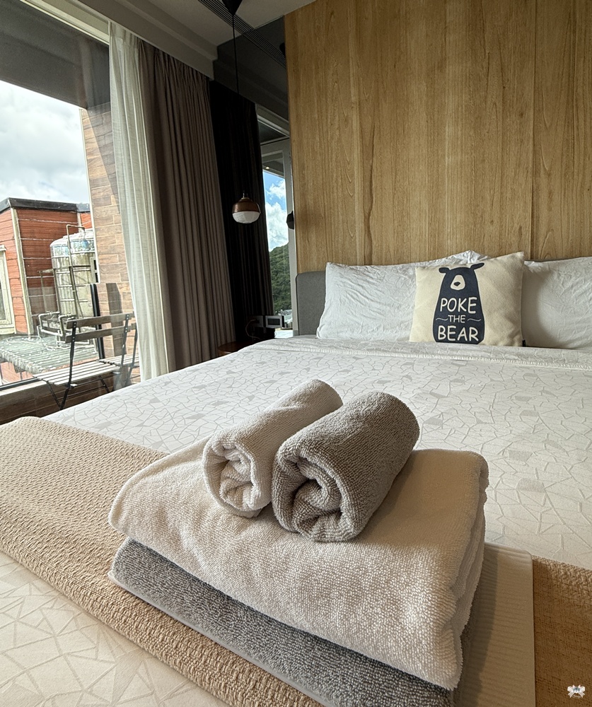 《九份住宿》山城逸境|視野無遮蔽的山海景觀民宿,老街下樓即達 - 第6張圖