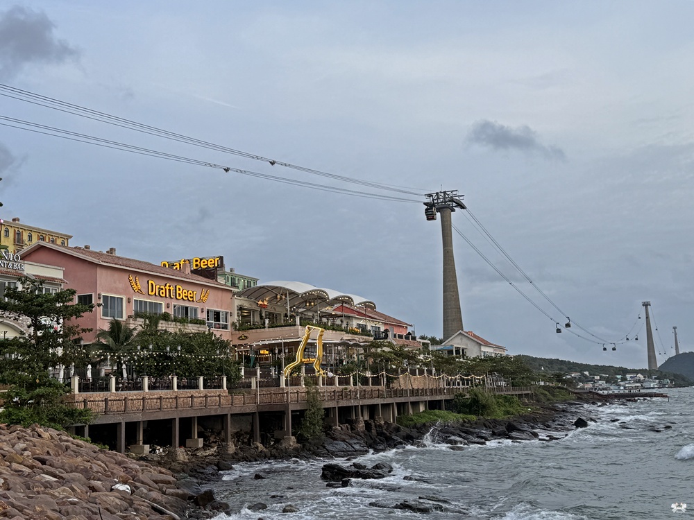 《越南富國島景點》地中海小鎮 日落小鎮|親吻橋|隨處可拍網美大片 - 第21張圖