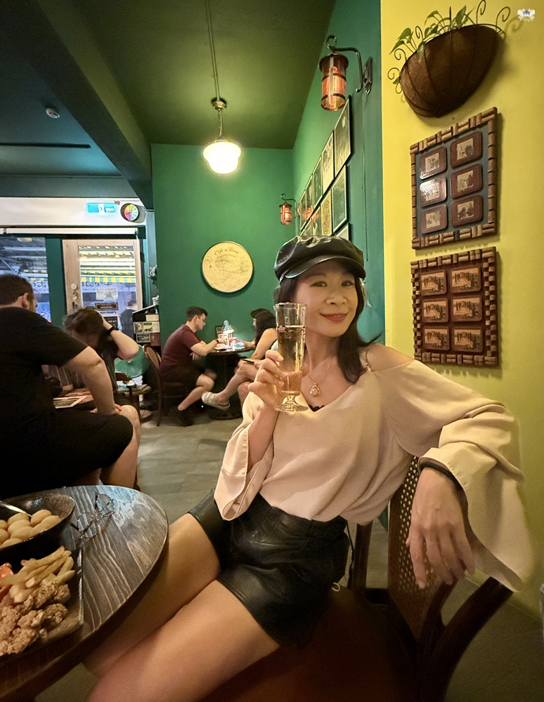 《台北貓咪酒吧》HIPP 喜寶棧咖啡酒館 & 貓旅館|南機場夜市的深夜爵士角落 - 第17張圖