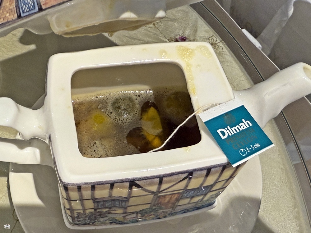 《新竹貓咪咖啡》愛上咖啡│溫暖的藝術氣質與高級瓷器下午茶 - 第12張圖 《新竹貓咪咖啡》愛上咖啡│溫暖的藝術氣質與高級瓷器下午茶