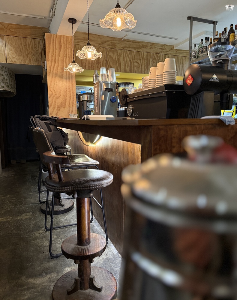 《板橋咖啡》ハーフ珈琲Hafu coffee|日式懷舊風,自家烘焙咖啡豆與麵包近新埔站 - 第5張圖 《板橋咖啡》ハーフ珈琲Hafu coffee|日式懷舊風,自家烘焙咖啡豆與麵包近新埔站