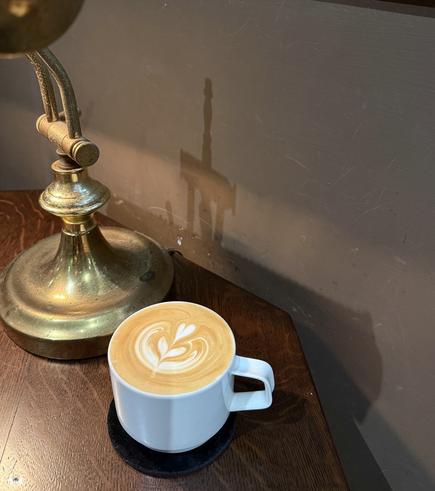 《板橋咖啡》ハーフ珈琲Hafu coffee|日式懷舊風,自家烘焙咖啡豆與麵包近新埔站 - 第16張圖 《板橋咖啡》ハーフ珈琲Hafu coffee|日式懷舊風,自家烘焙咖啡豆與麵包近新埔站