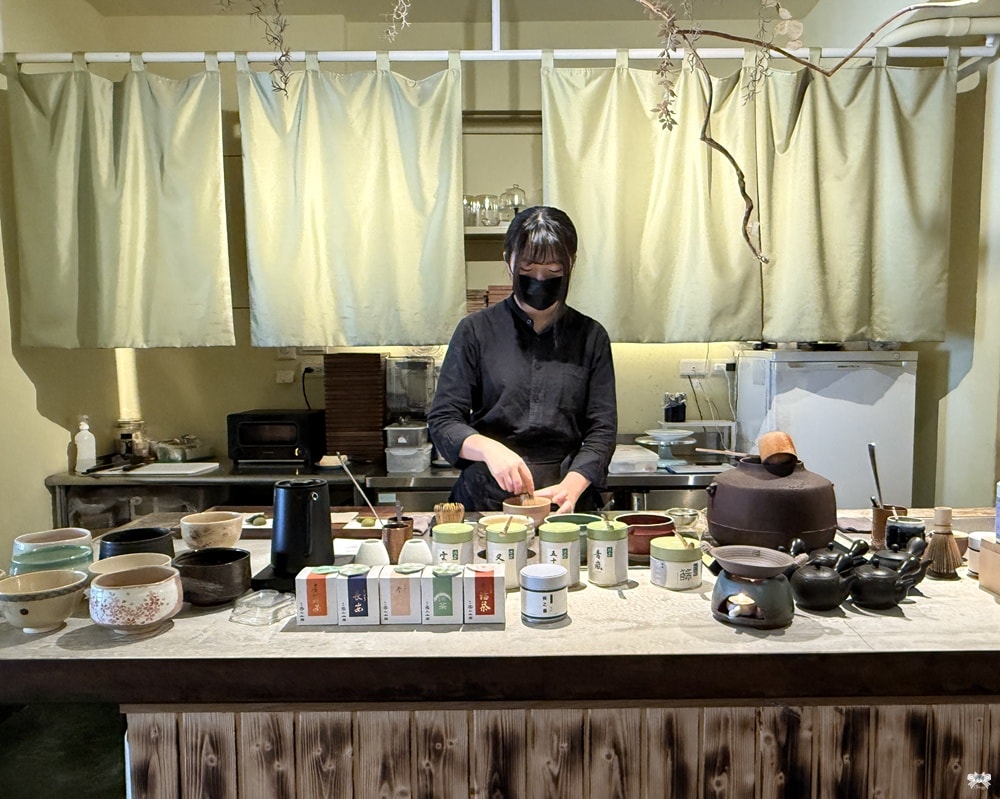 《台北貓咪茶館》Aki matcha bar|手刷抹茶專門店，抹茶控請朝聖