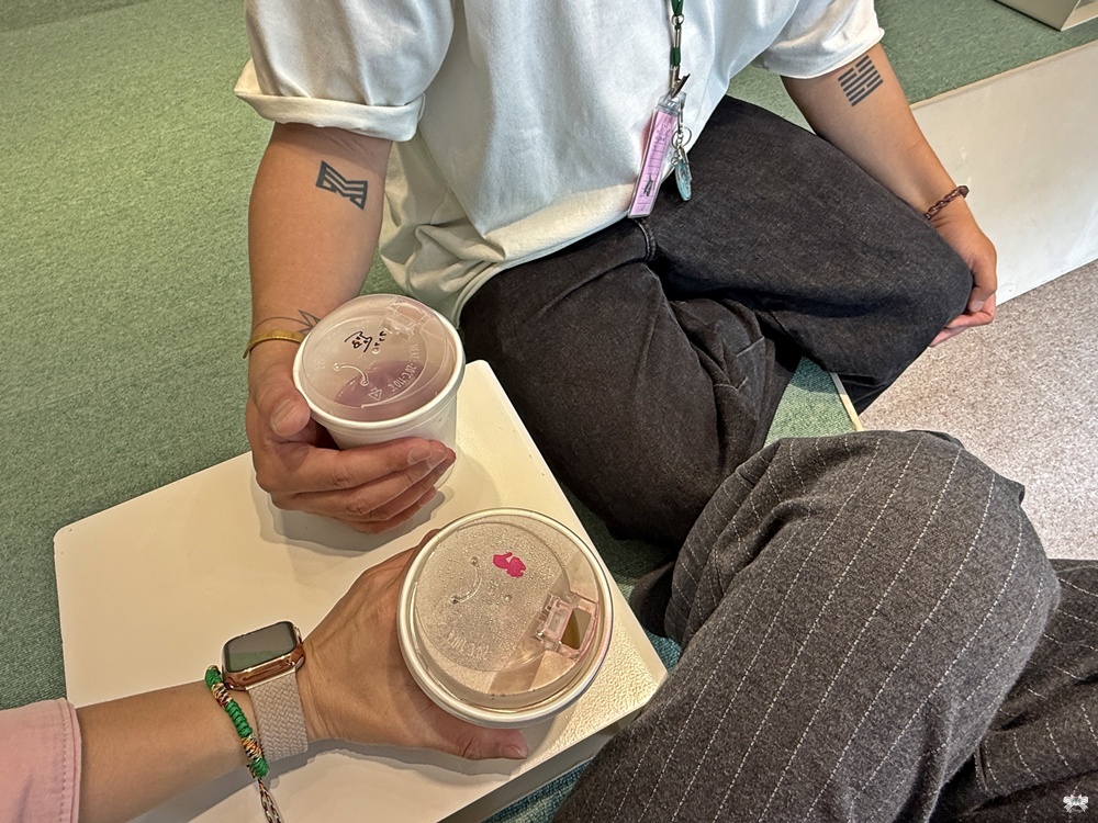 《台北貓咪咖啡》FUFUCatCafe|西門町計時制,大人專屬的品種貓時光 - 第7張圖 《台北貓咪咖啡》FUFUCatCafe|西門町計時制,大人專屬的品種貓時光