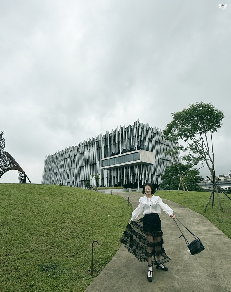 《展覽》托馬斯．薩拉切諾：共織宇宙|新北市美術館，建築展覽都值得再訪